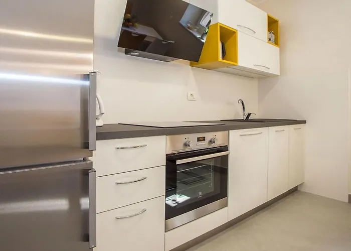 Nonina Hiza Ferienhaus